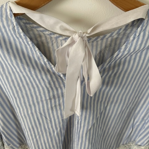 Zara Blue and White Striped With Lace Detailing With Bell 3/4 Sleeves Ribbon - Picture 3 of 8